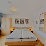 Dang Guest house 3*