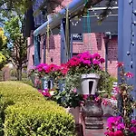 Guest house Dang
