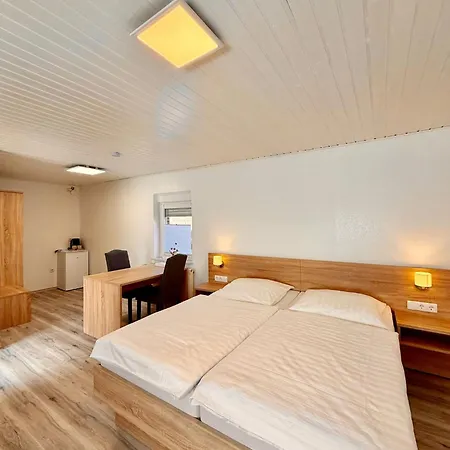Dang Guest house